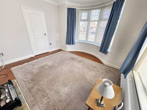 Bedroom- click for photo gallery